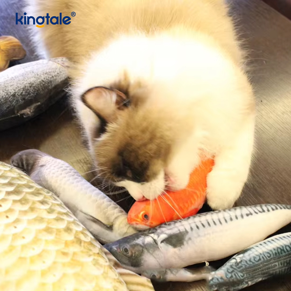 Brinquedo de pelúcia para gato